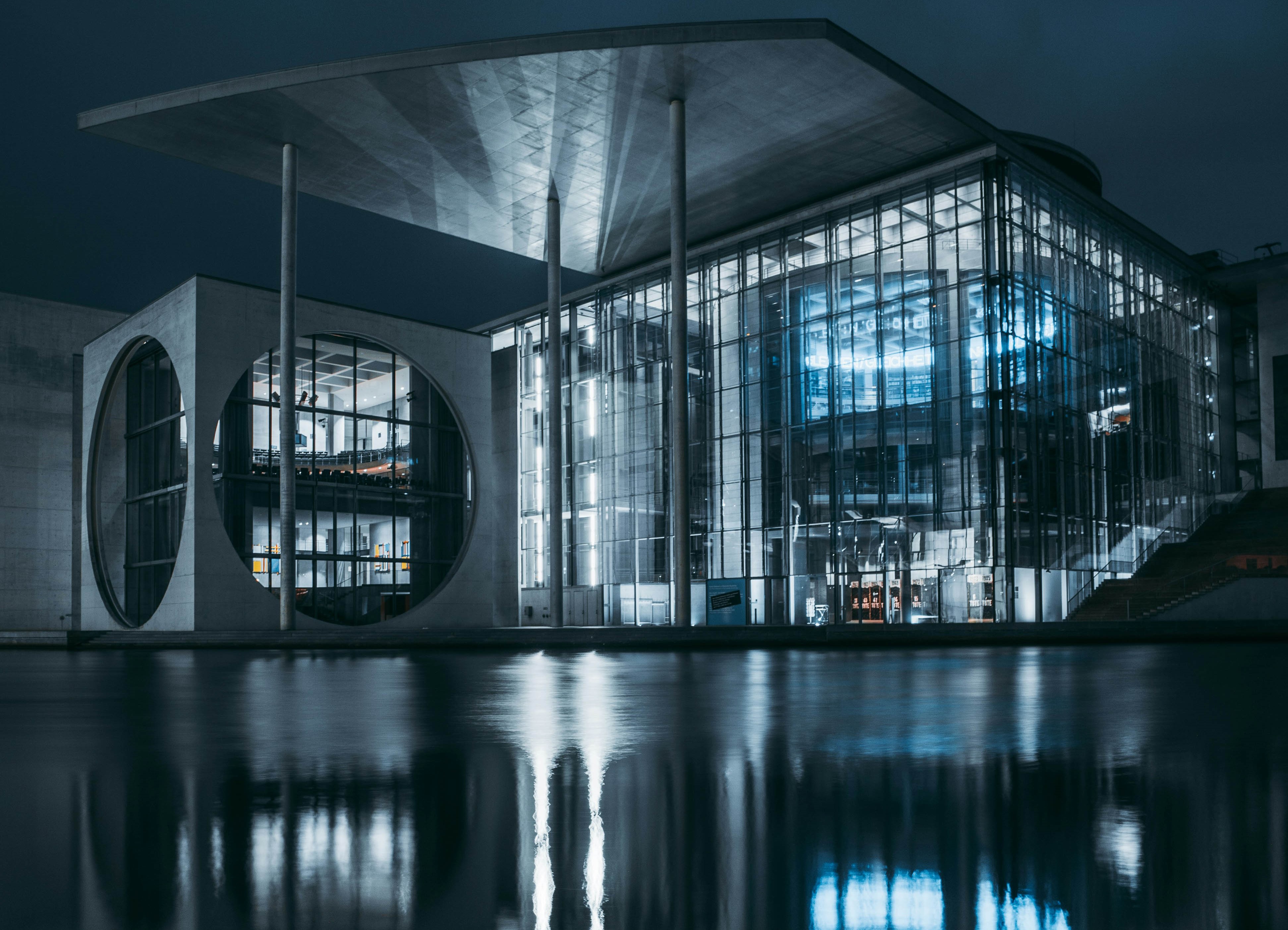 聚能数智 擎动未来|快盈国际中标1.5亿元世界500强企业数据中心项目